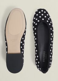 Gayle Flats, Black, hi-res