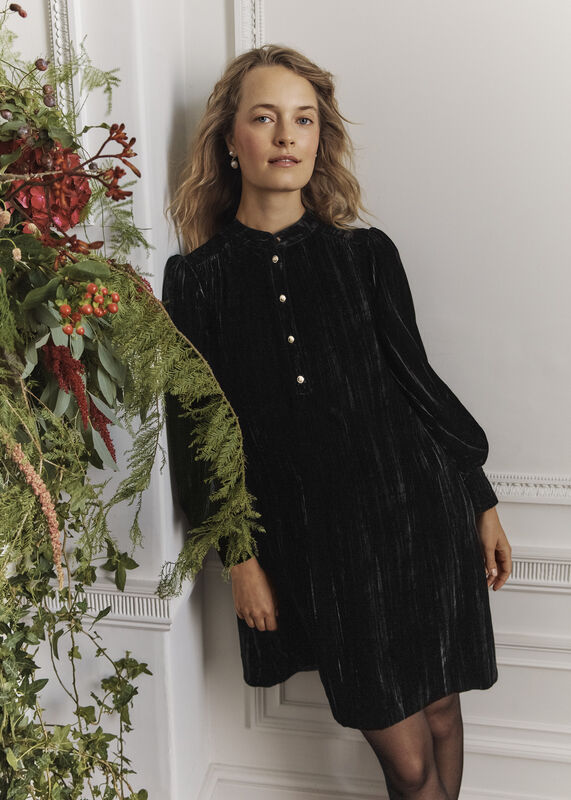 Sienna Velvet Dress