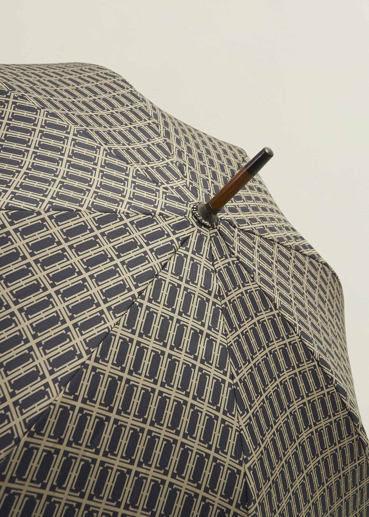 Marilla Umbrella | Hobbs US | Marilla Umbrella | Hobbs US |