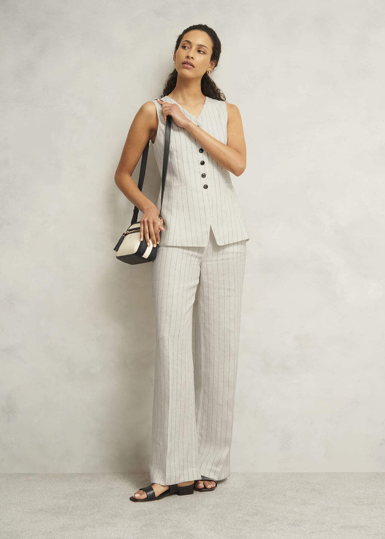 Groombridge Vest, Ivory Navy, hi-res