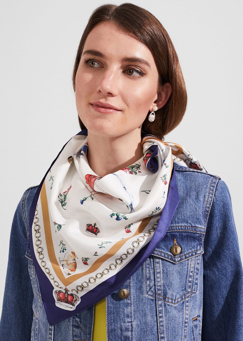 Coronation Scarf, Ivory, hi-res