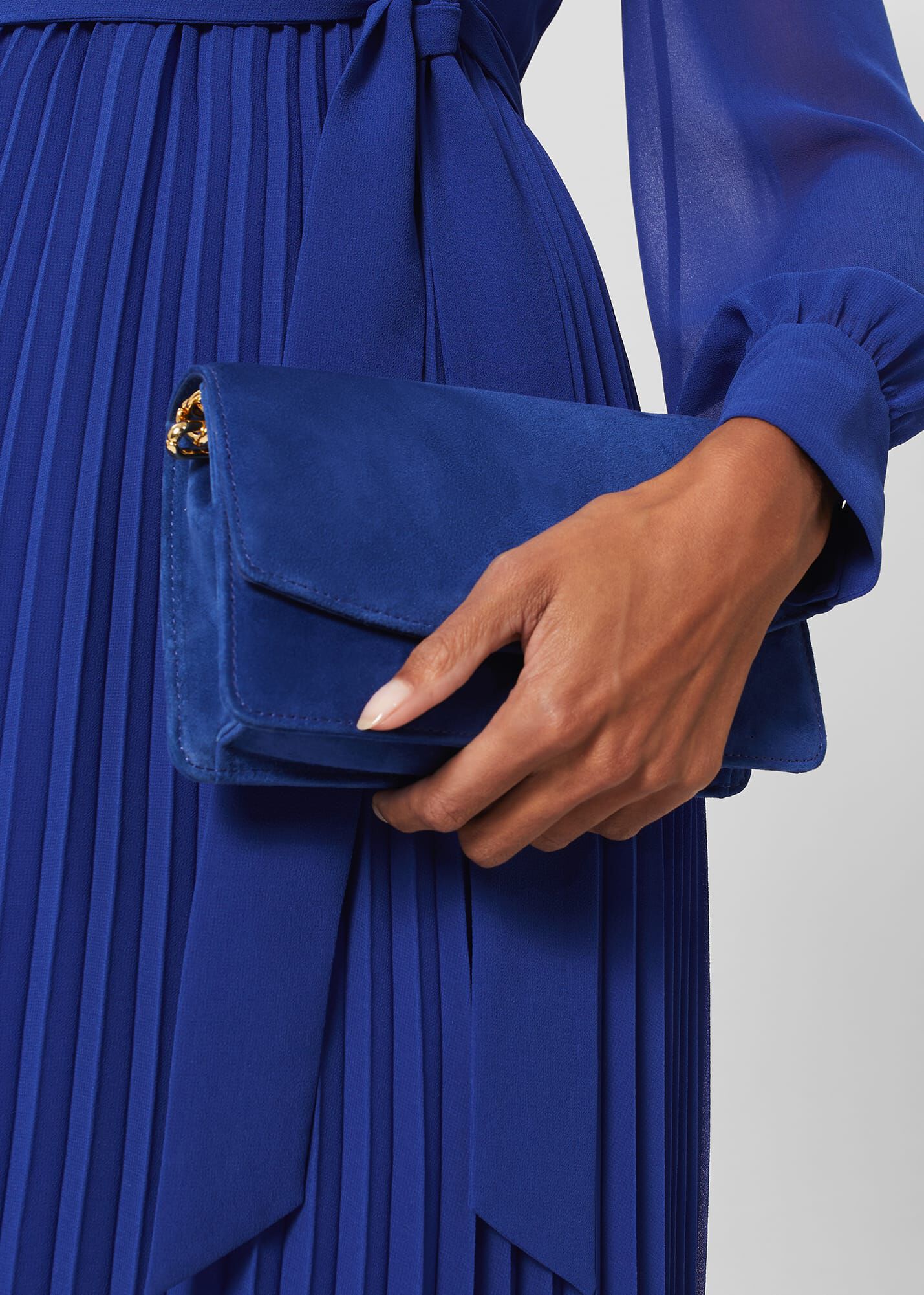 Leather clutch bag Victoria Beckham Blue in Leather  32256492