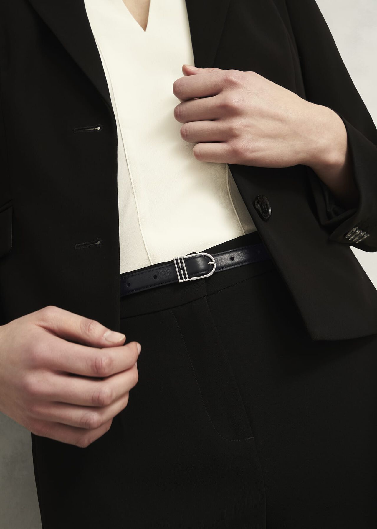 Carmina Leather Hip Belt, Black, hi-res