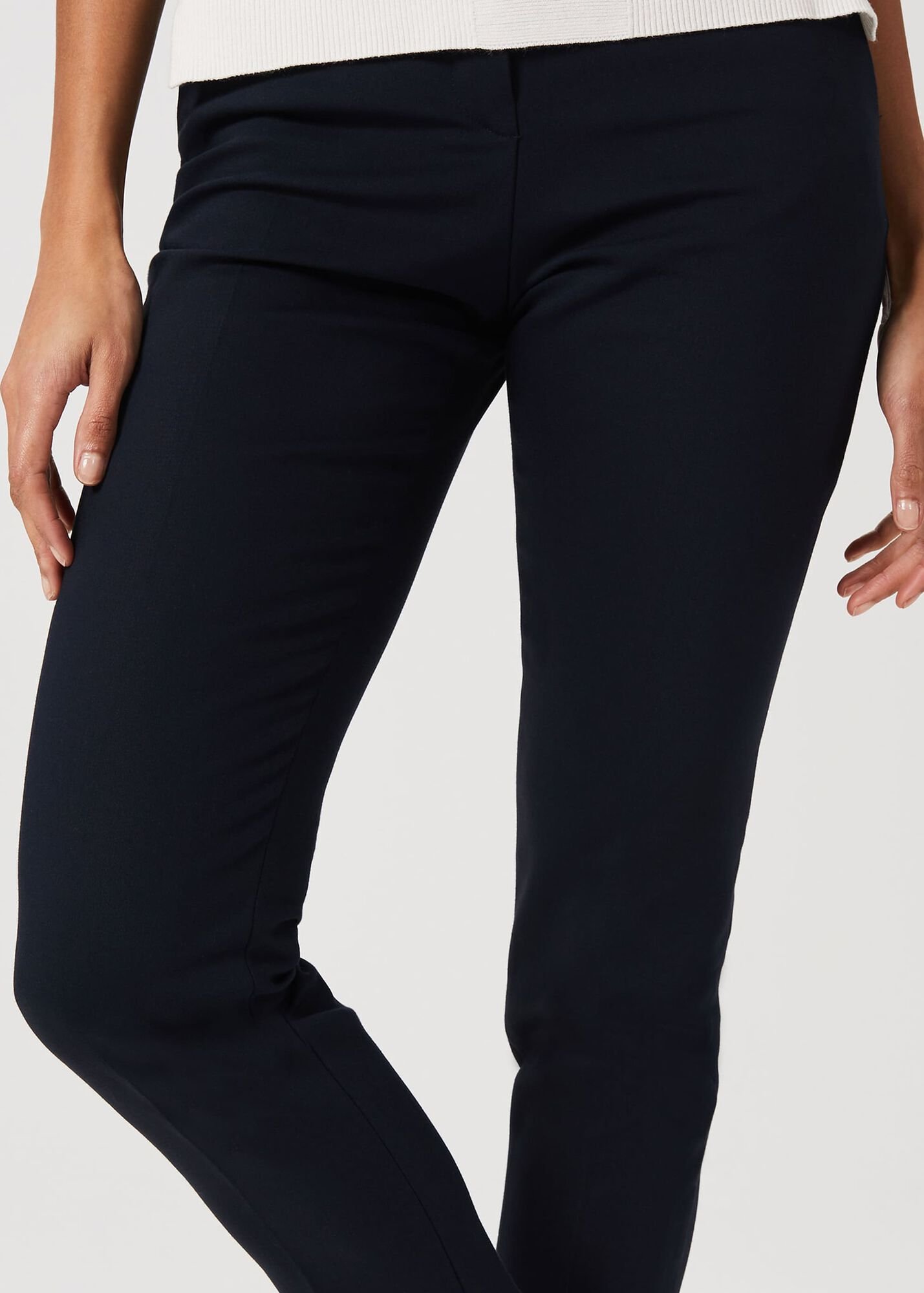 Summer Gael Tapered Pants With Stretch