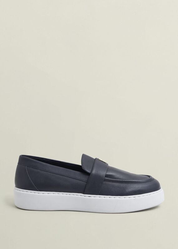 Rae Sneakers