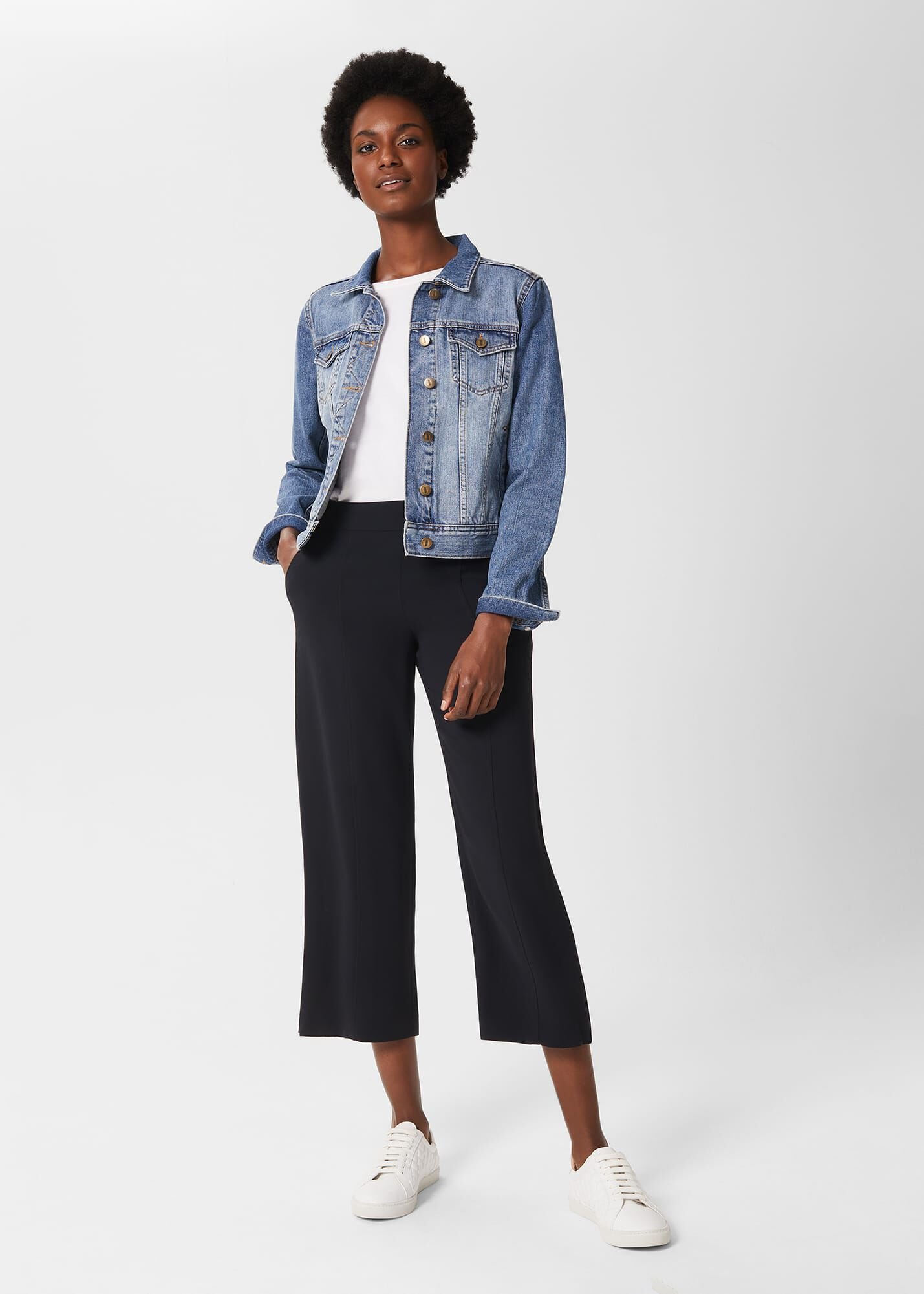 Rope Belted Navy Cropped Trousers - Just $7