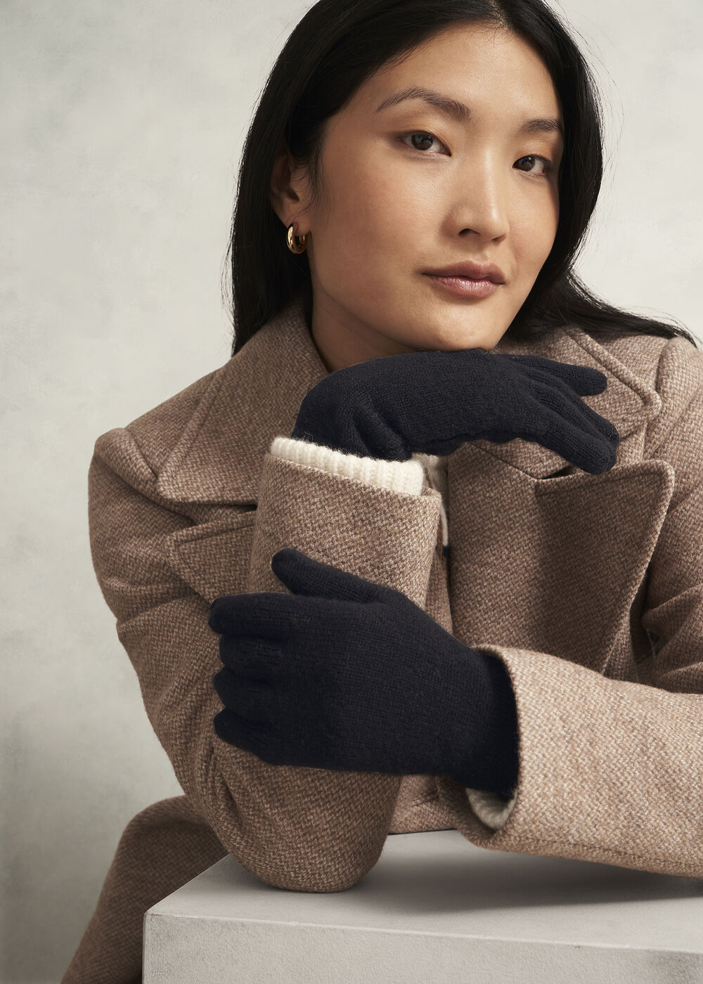 Acacia Wool Knit Gloves, Beige Black, hi-res