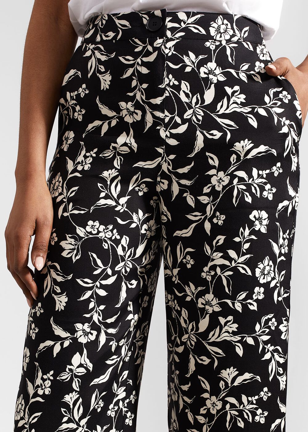 Eve Crop Trousers, Black Cream, hi-res