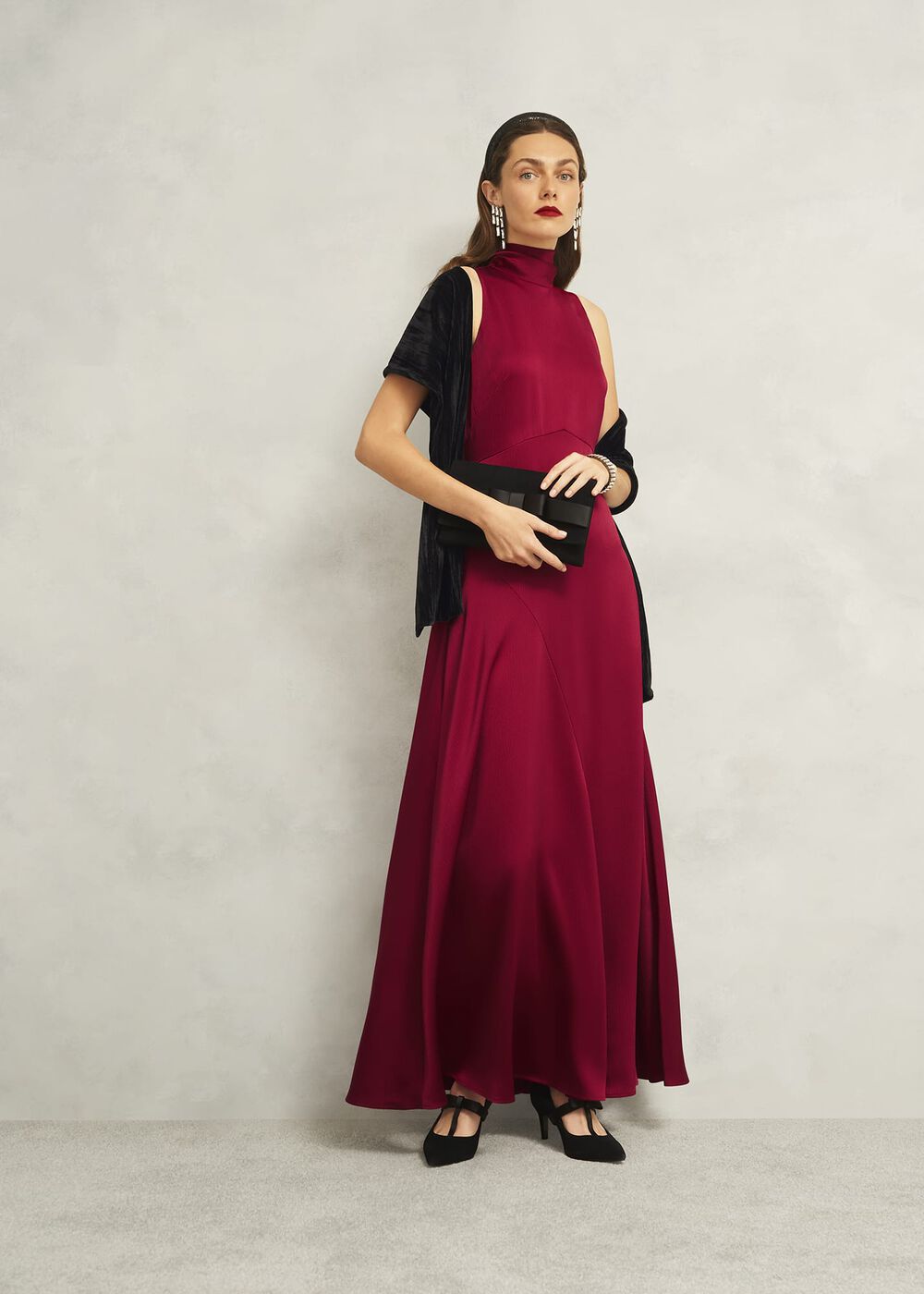 Tafara Velvet Scarf, Black, hi-res