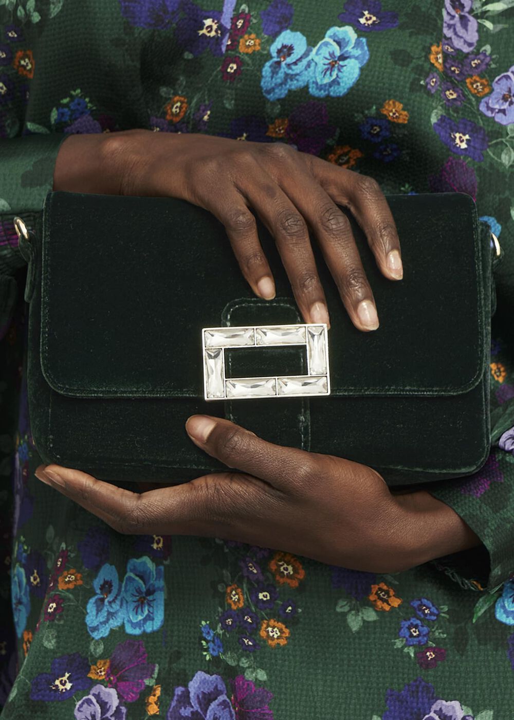 Alexandria Velvet Clutch Bag, Ponderosa Green, hi-res