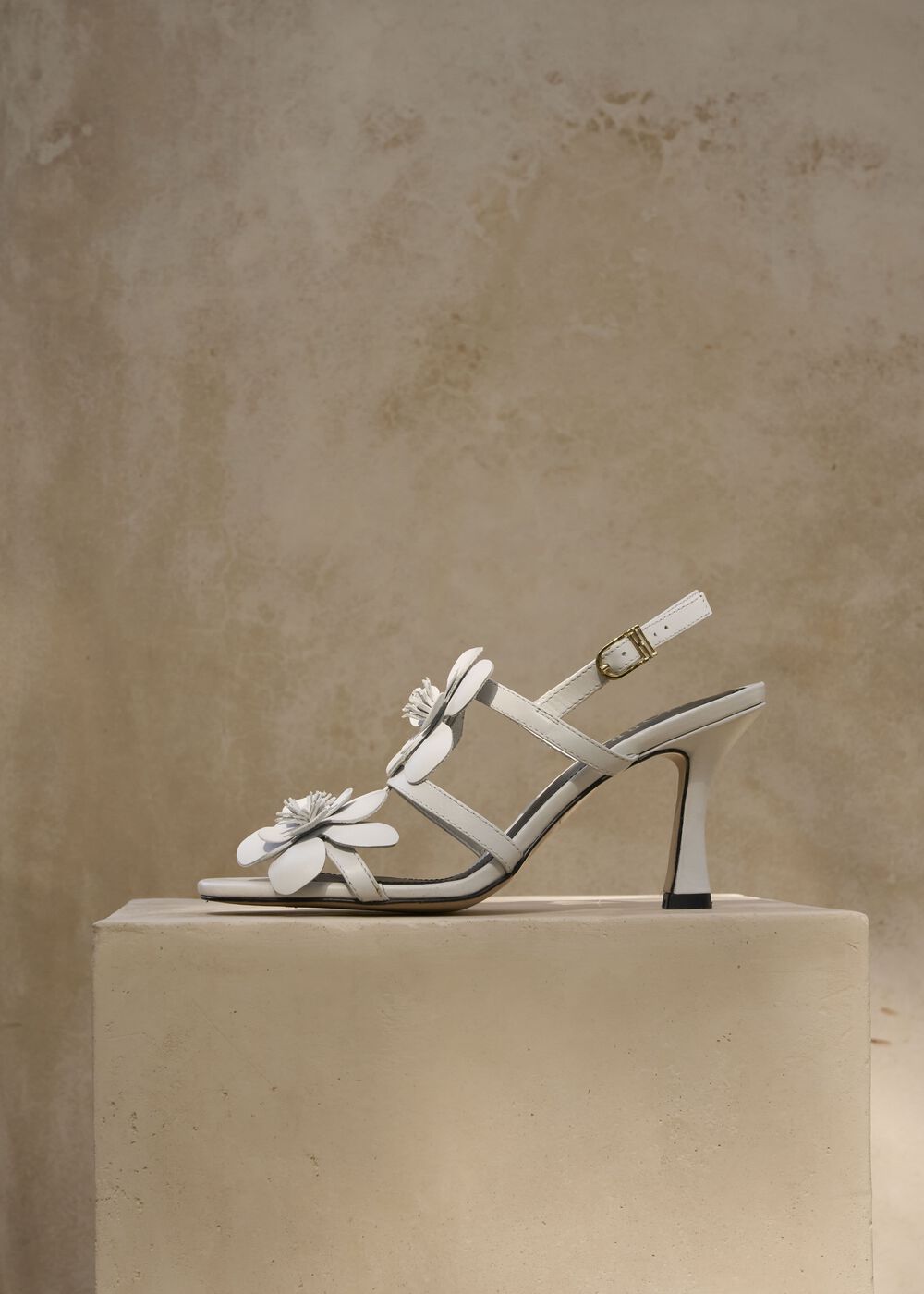 Farmoor Sandals, Ivory, hi-res