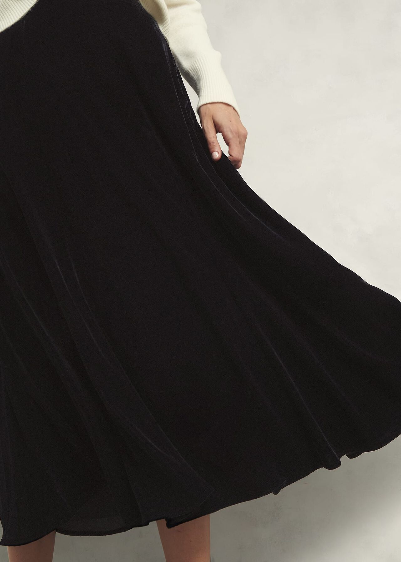 Charteris Velvet Skirt, Black, hi-res