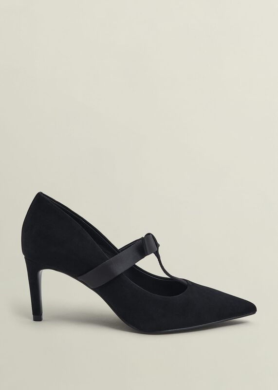 Giovanna T-Bar Heel