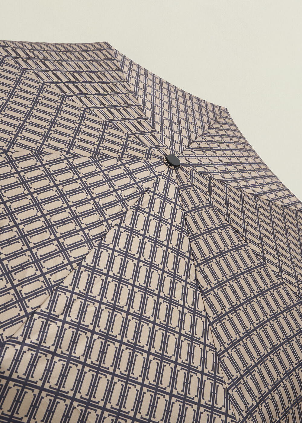 Gwp Compact Umbrella, Black Camel, hi-res