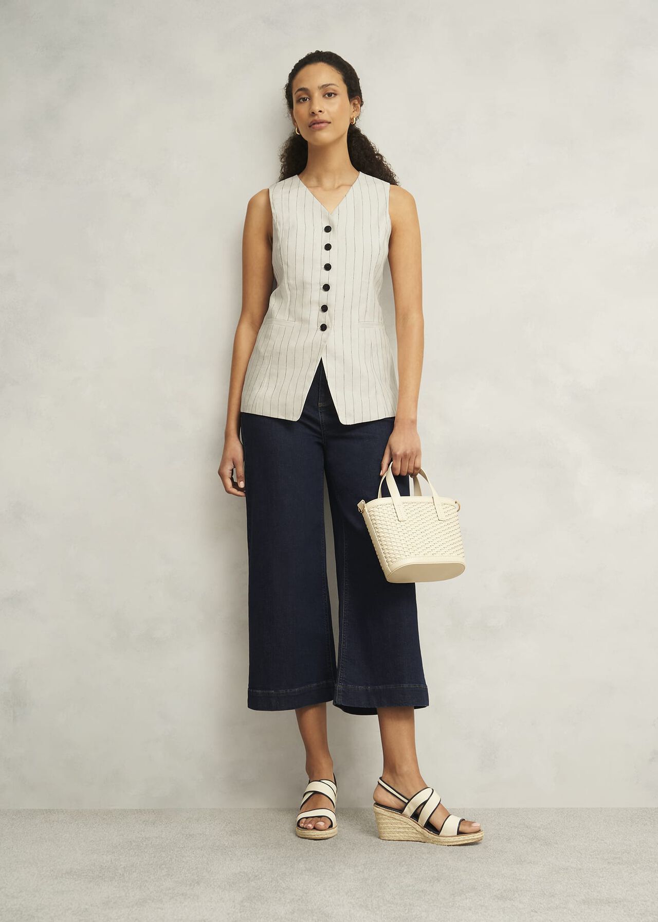 Groombridge Vest, Ivory Navy, hi-res