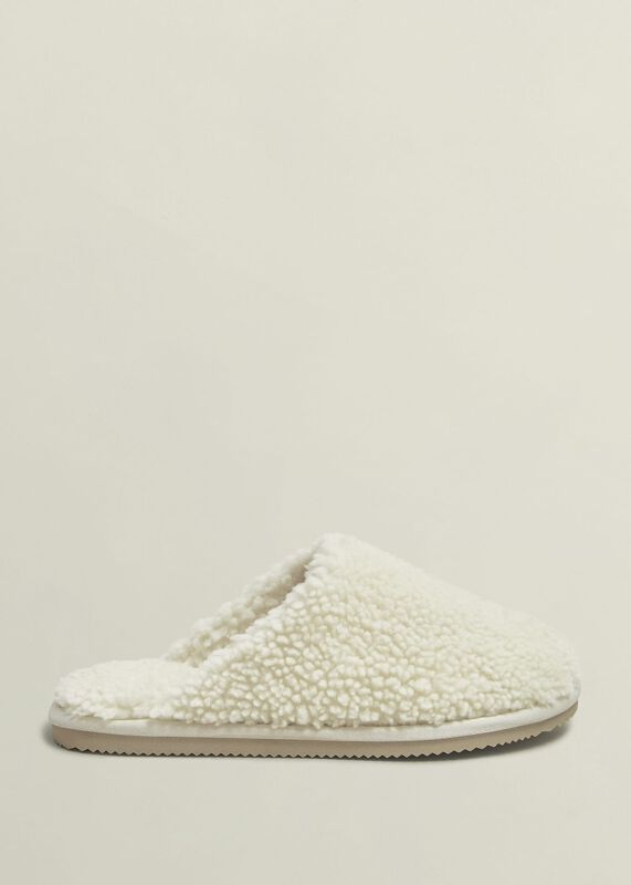 Gaia Slippers