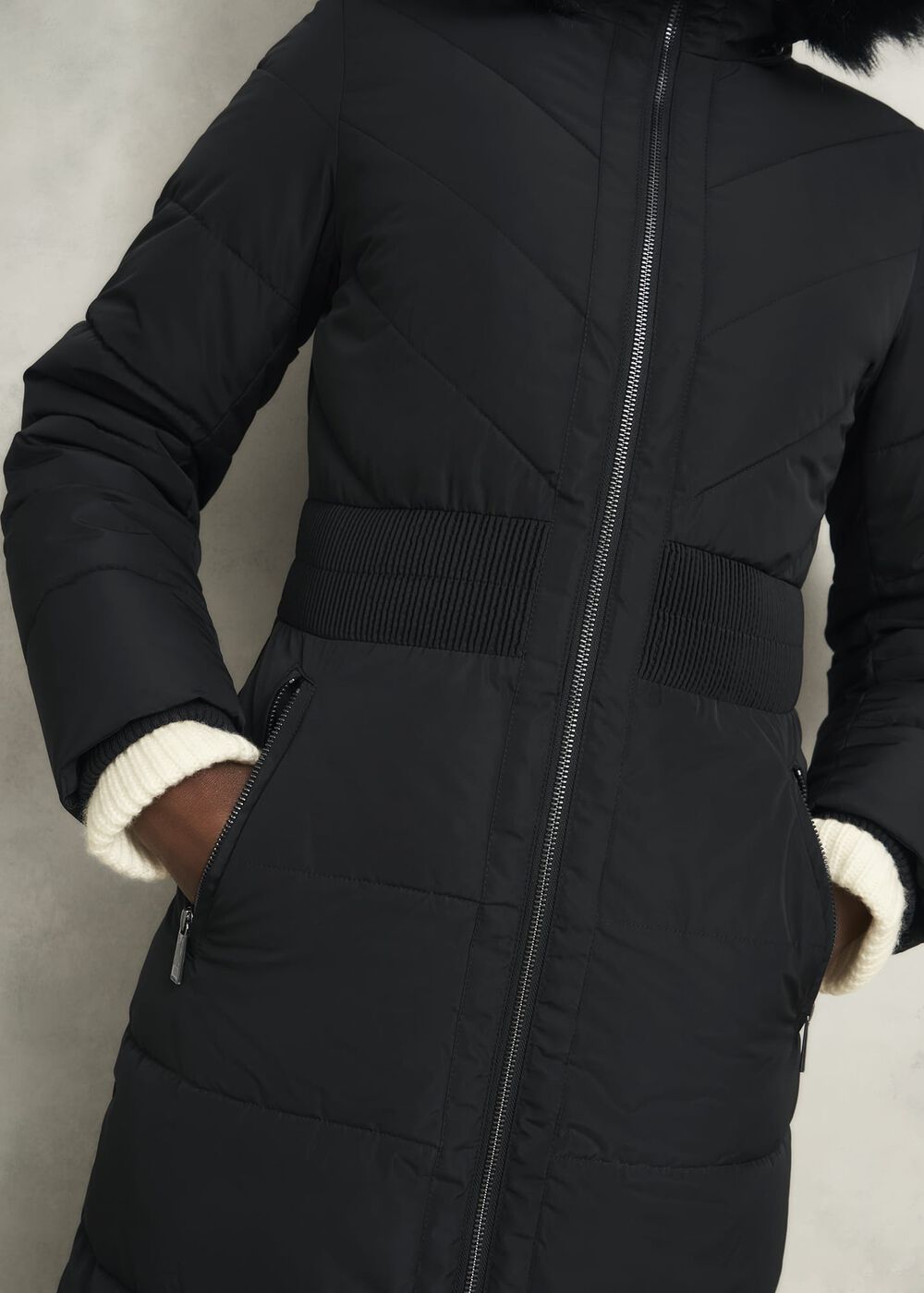Amalie Puffer, Black, hi-res