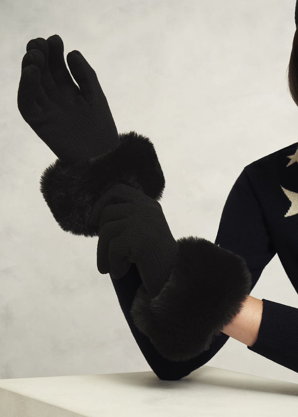 Alison Gloves, Black, hi-res