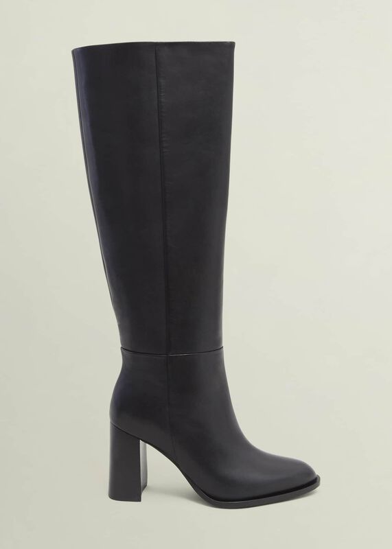 Prim Pull On Boots
