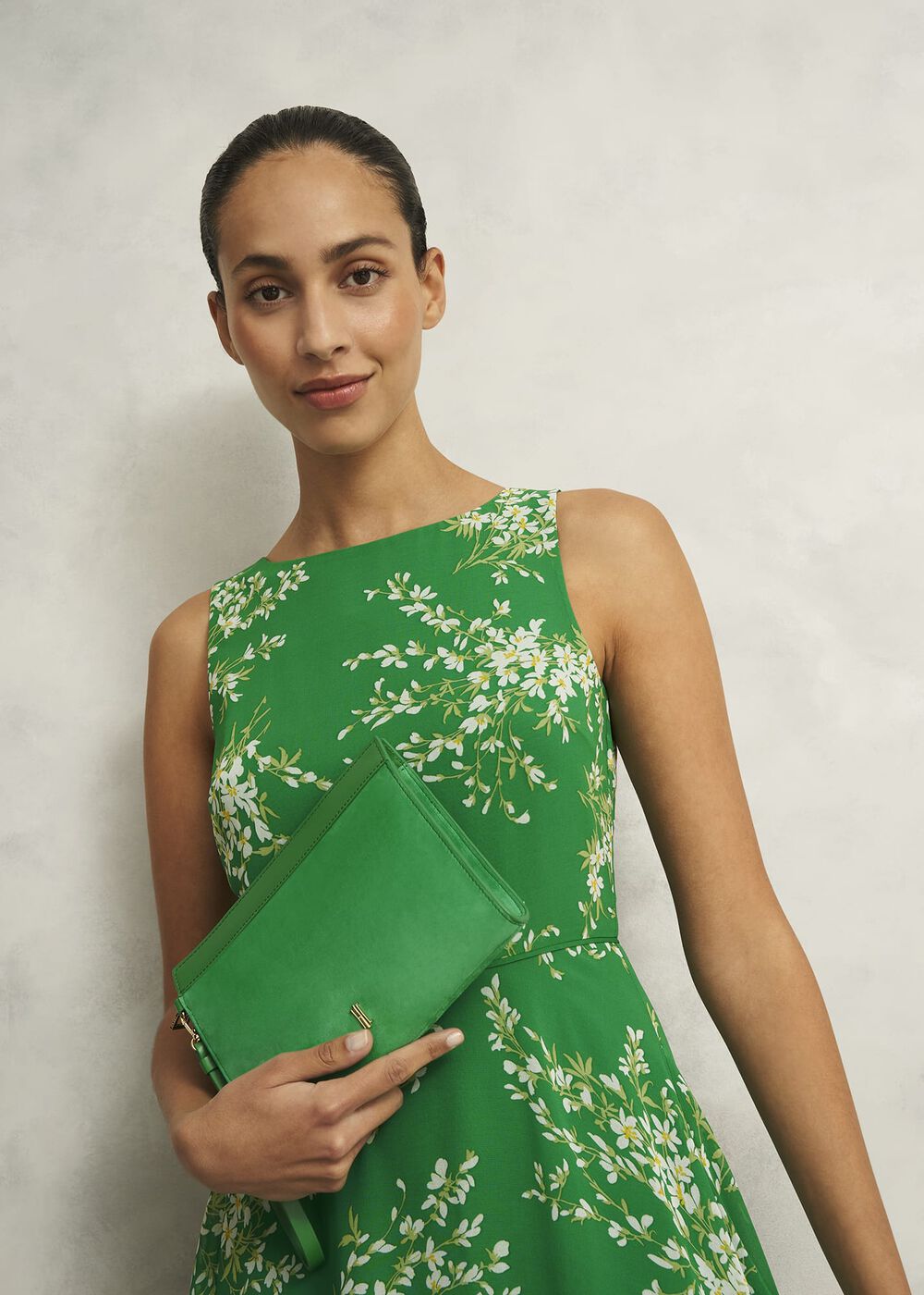 Catherine Wristlet, Cilantro Green, hi-res