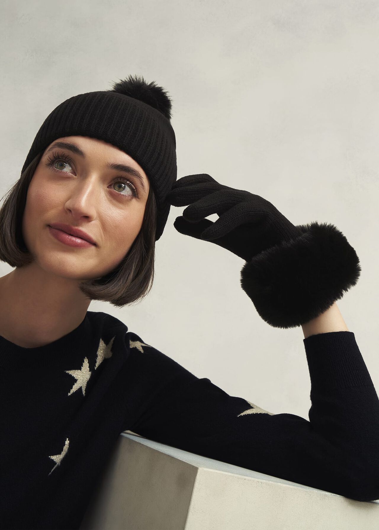 Alison Gloves, Black, hi-res